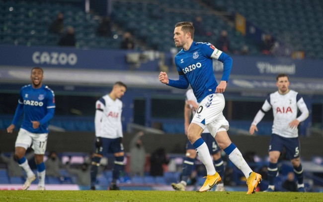 的信念和追 的信念和追